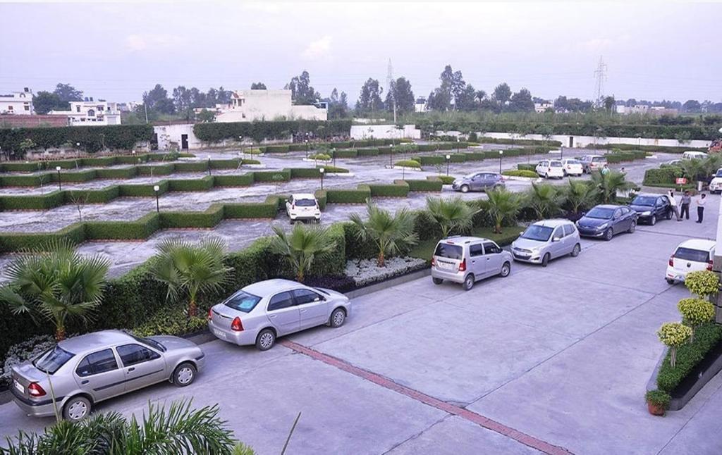 Ananya Regency Otel Kashipur Dış mekan fotoğraf